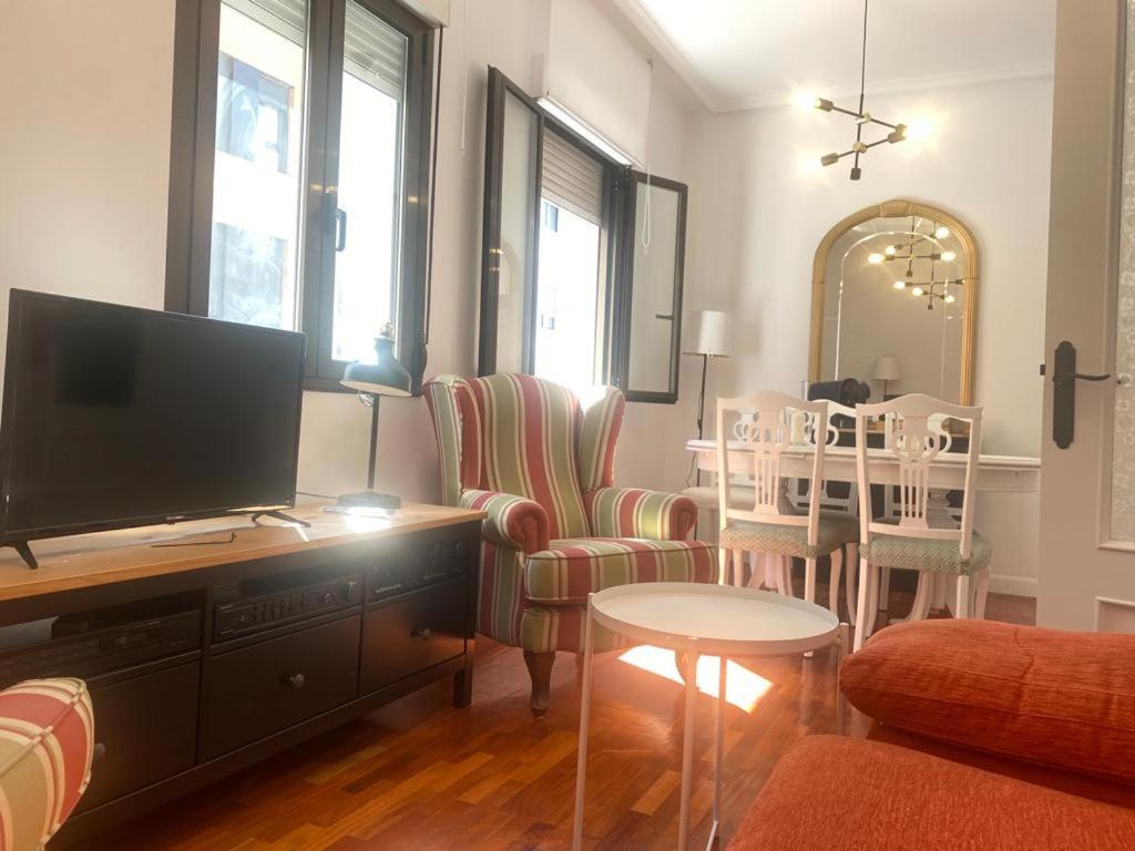 Pequena Sara Apartment Santander Ngoại thất bức ảnh
